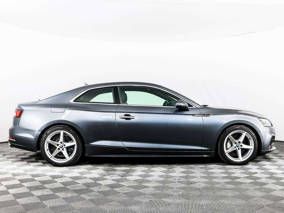Audi A5 2019 года с пробегом. Фото: #3