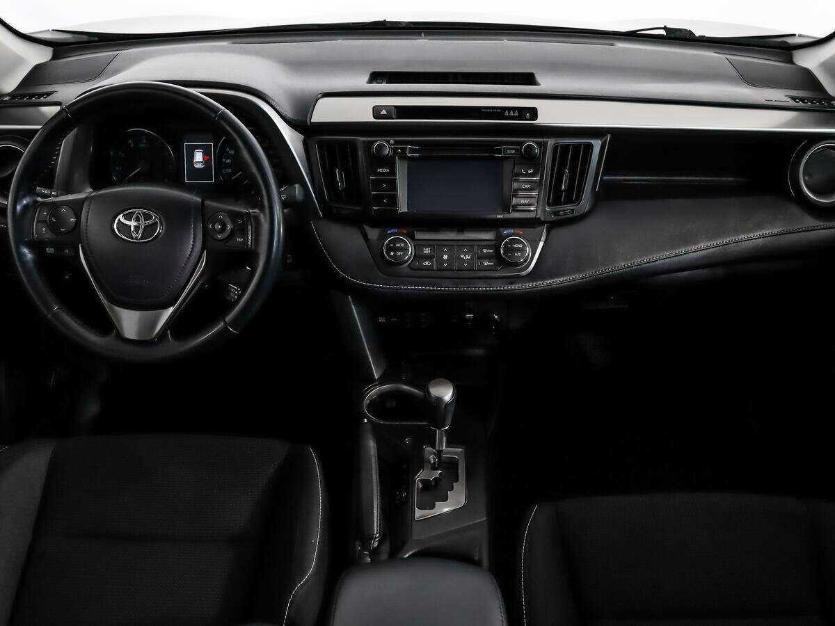 Toyota RAV4 2016 года с пробегом. Фото: #11