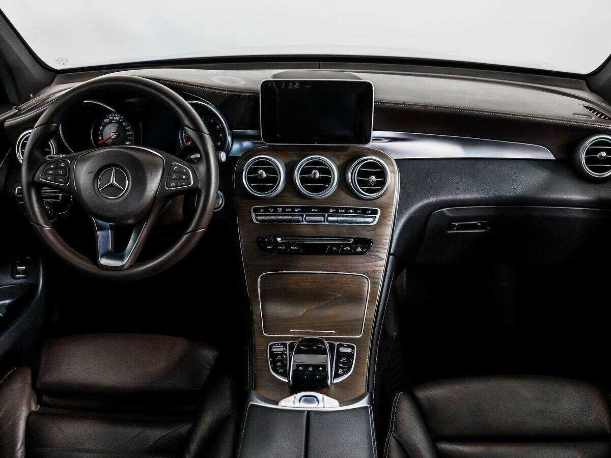 Mercedes-Benz GLC 2015 года с пробегом. Фото: #15