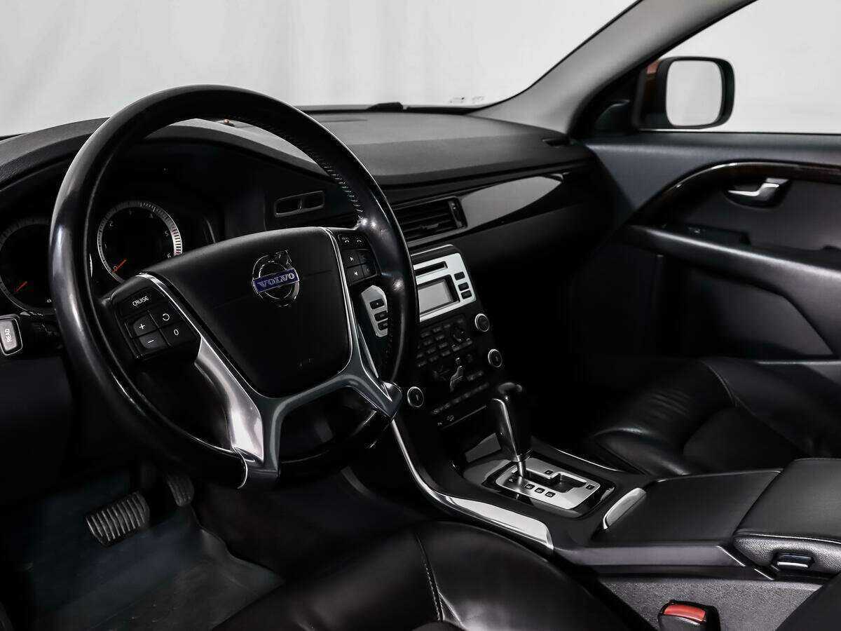 Volvo XC70 2010 года с пробегом. Фото: #8