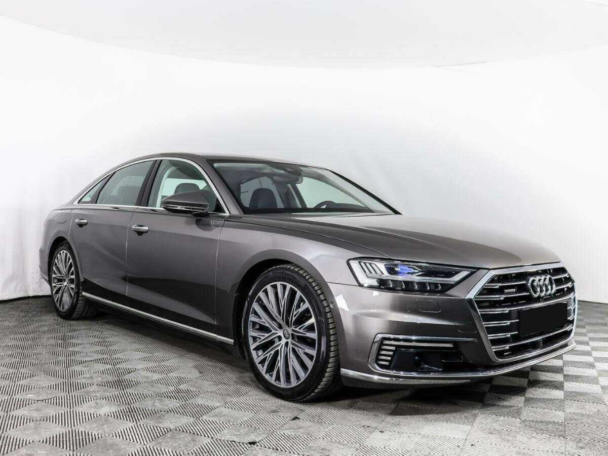 Audi A8 2020 года с пробегом. Фото: #2