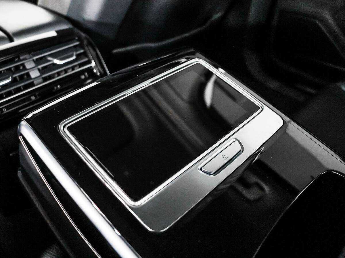 Audi A8 2020 года с пробегом. Фото: #14