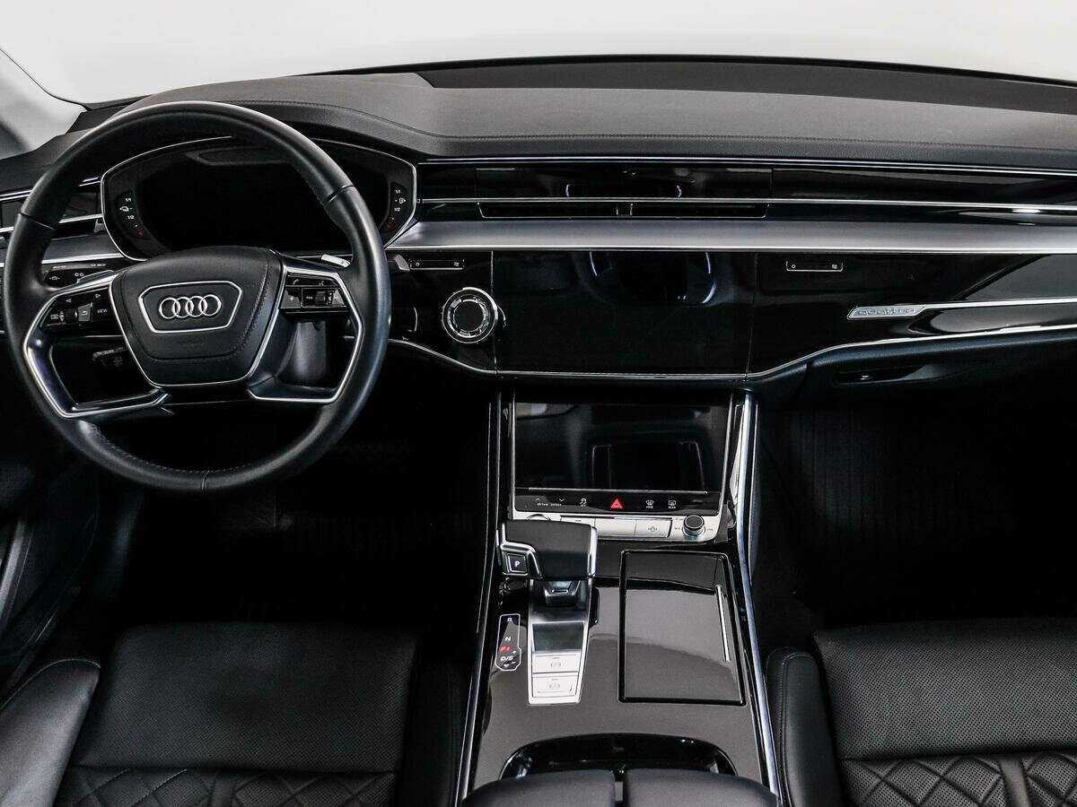 Audi A8 2020 года с пробегом. Фото: #16