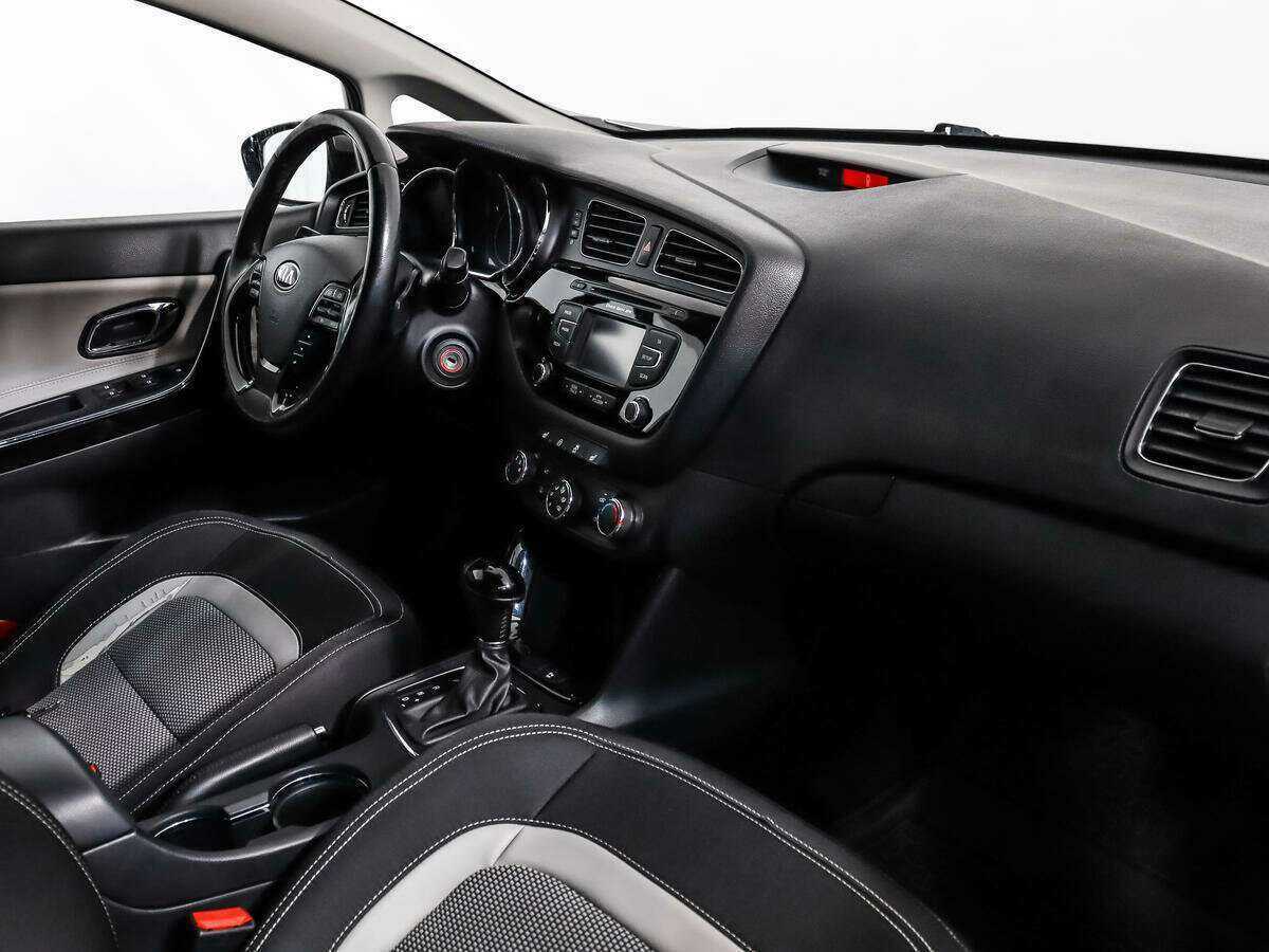 Б/У Киа Сид 2014 года. Фото: #9