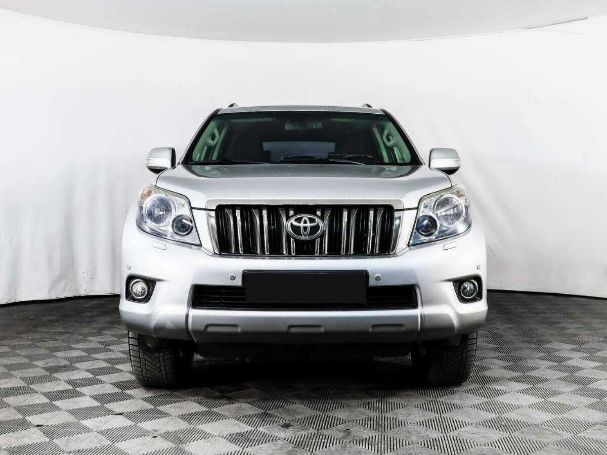 Toyota Land Cruiser Prado 2011 года с пробегом. Фото: #1