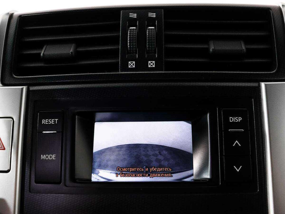 Toyota Land Cruiser Prado 2011 года с пробегом. Фото: #17