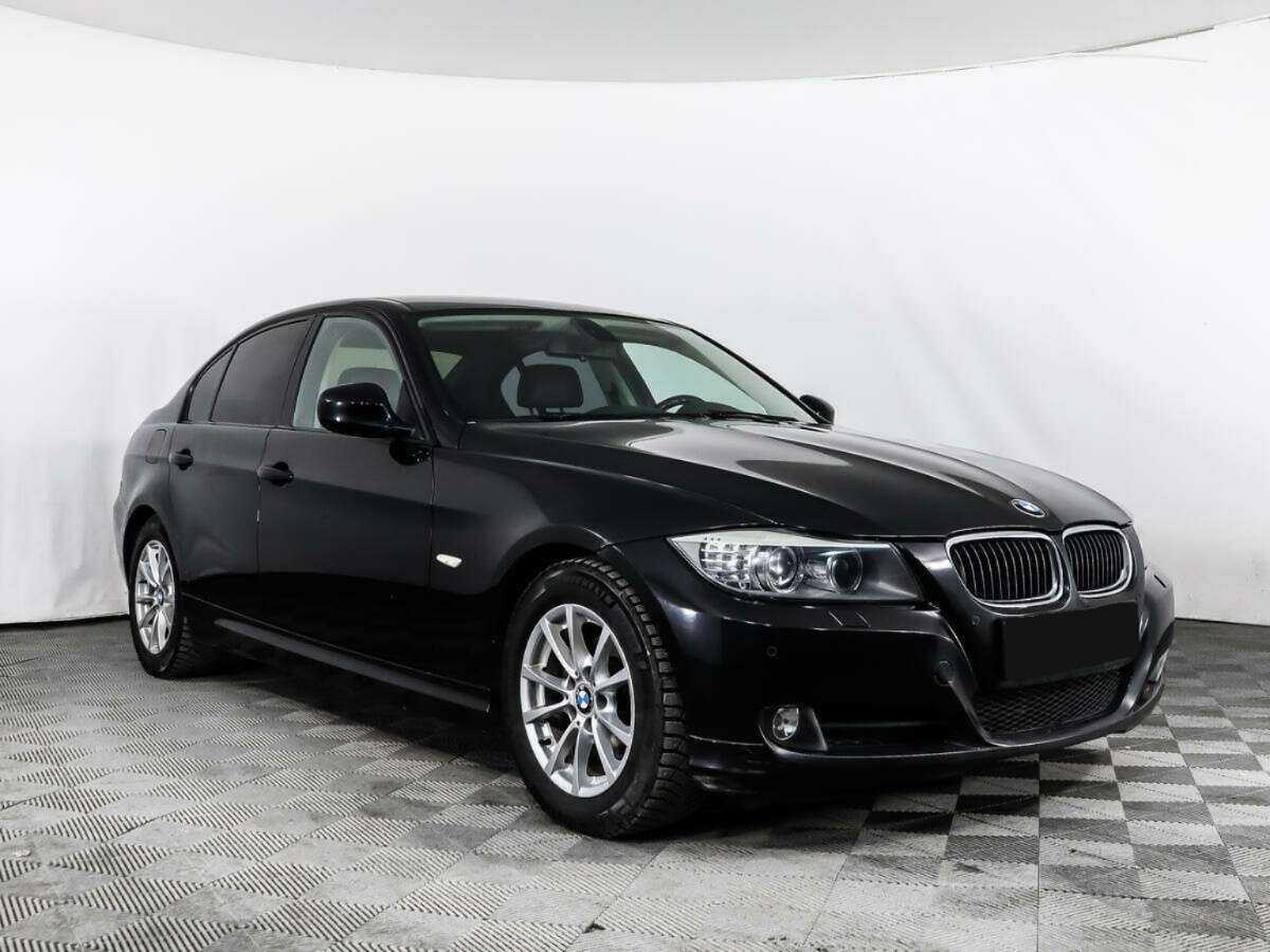 BMW 3 серии 2011 года с пробегом. Фото: #2