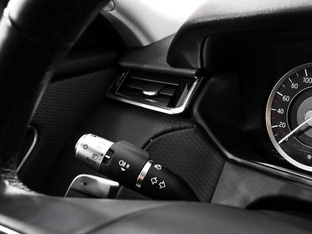 Land Rover Range Rover Velar 2021 года с пробегом. Фото: #12