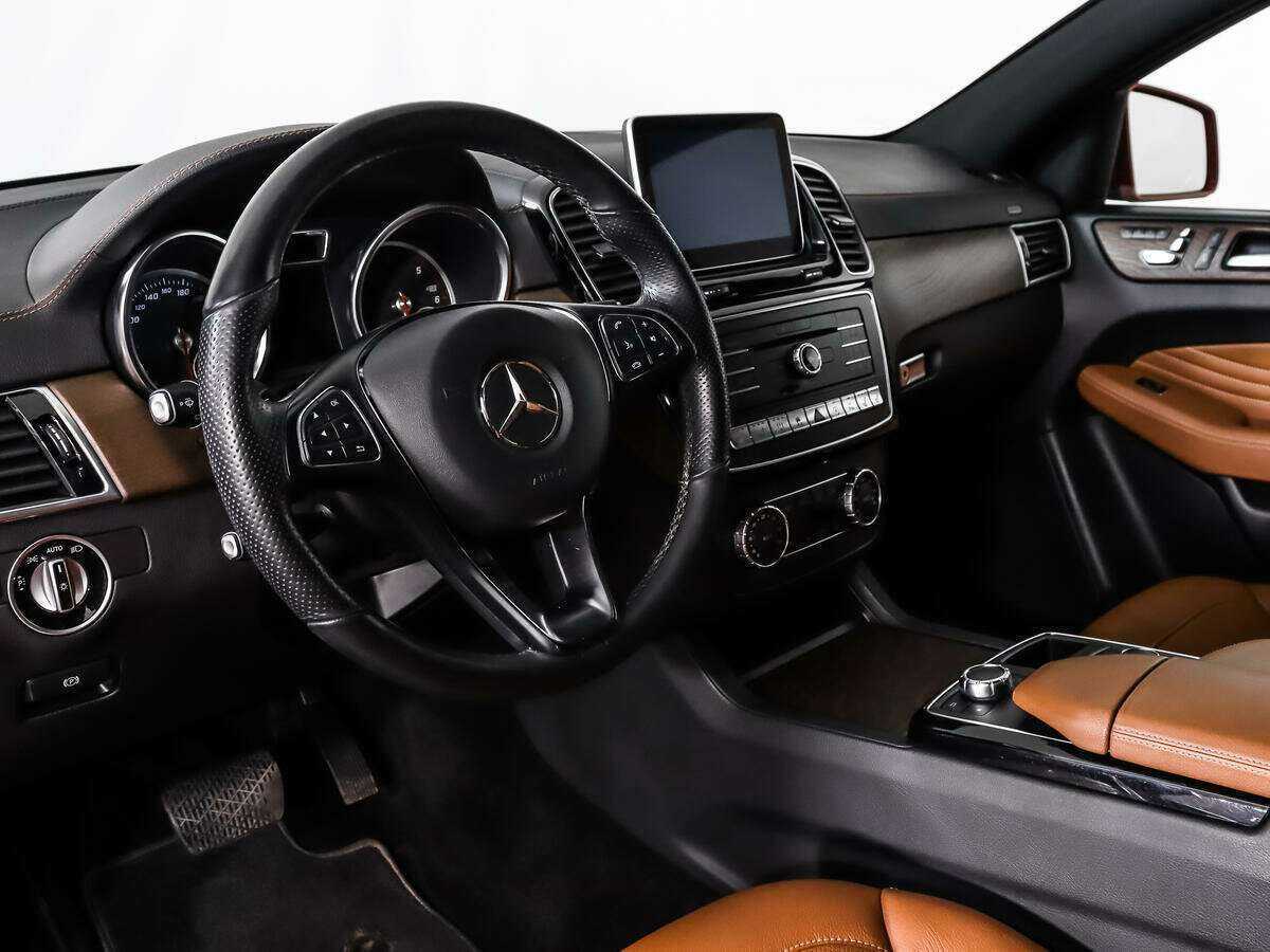 Mercedes-Benz GLE Coupe 2016 года с пробегом. Фото: #8