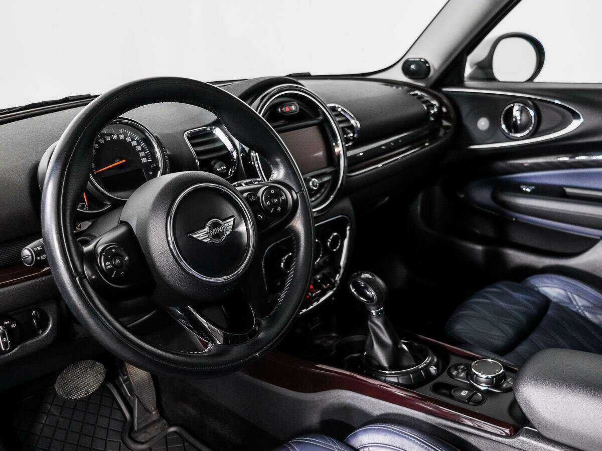 Mini Clubman 2016 года с пробегом. Фото: #8