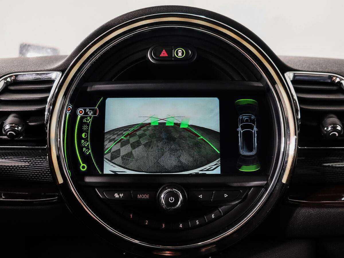 Mini Clubman 2016 года с пробегом. Фото: #18