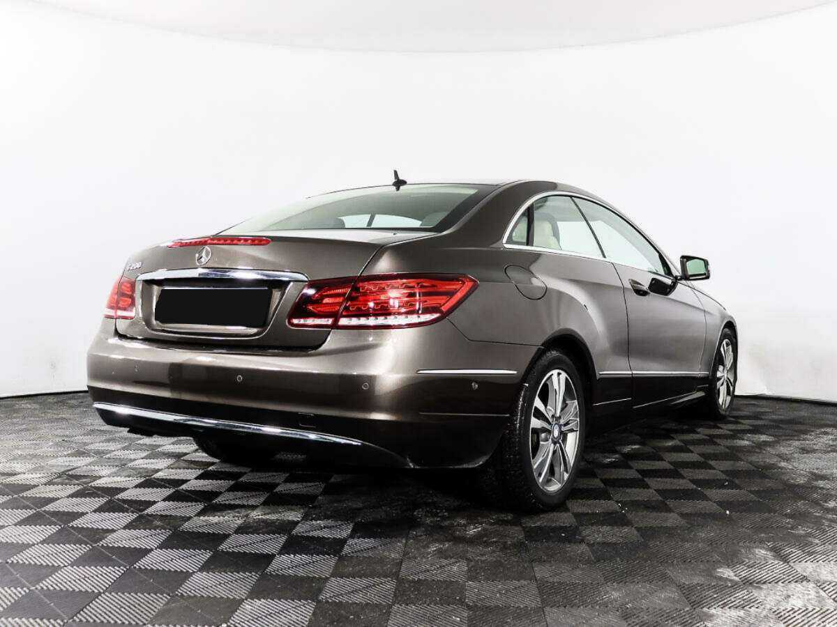 Mercedes-Benz E-Класс 2014 года с пробегом. Фото: #4