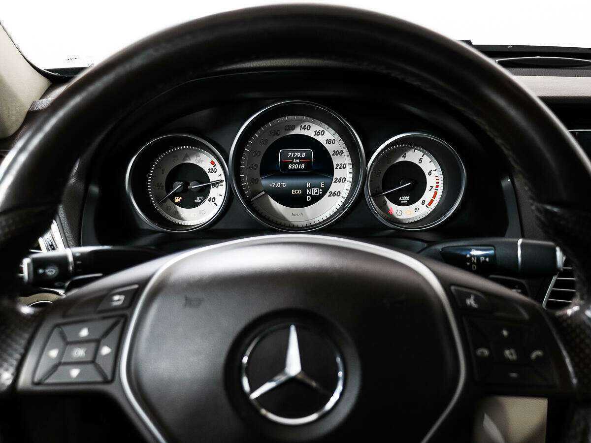 Mercedes-Benz E-Класс 2014 года с пробегом. Фото: #16