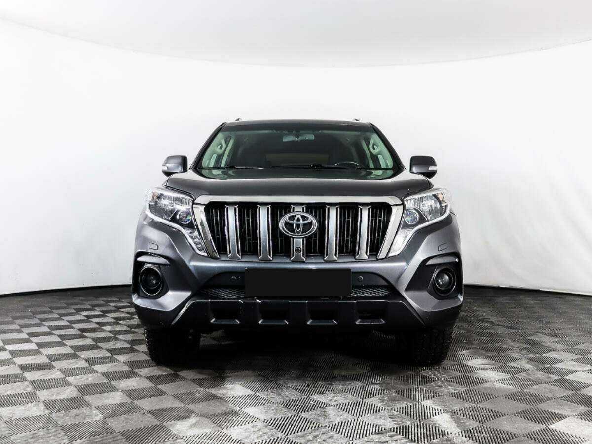 Toyota Land Cruiser Prado 2015 года с пробегом. Фото: #1