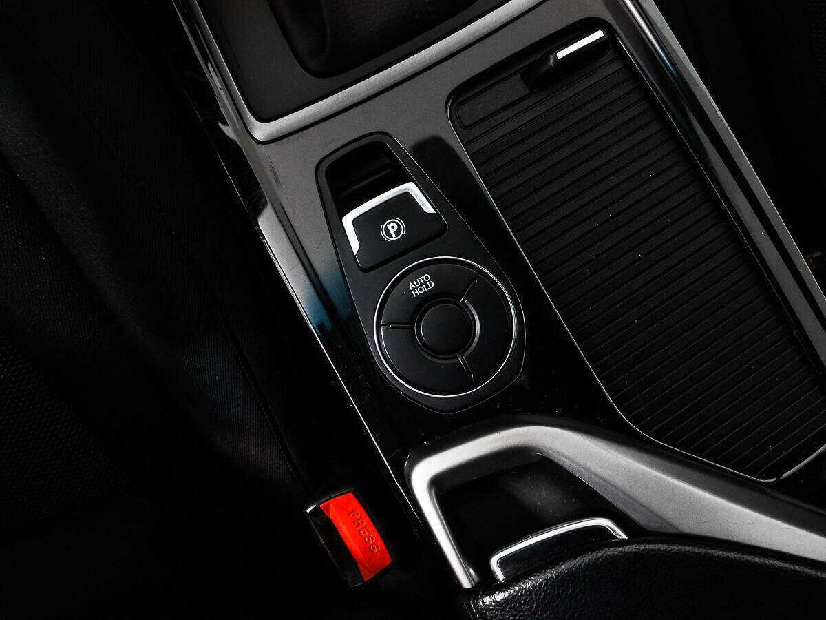 Б/У Хендай ай40 2016 года. Фото: #9