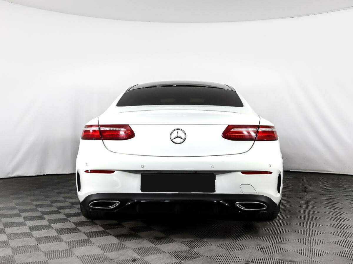 Mercedes-Benz E-Класс 2017 года с пробегом. Фото: #5
