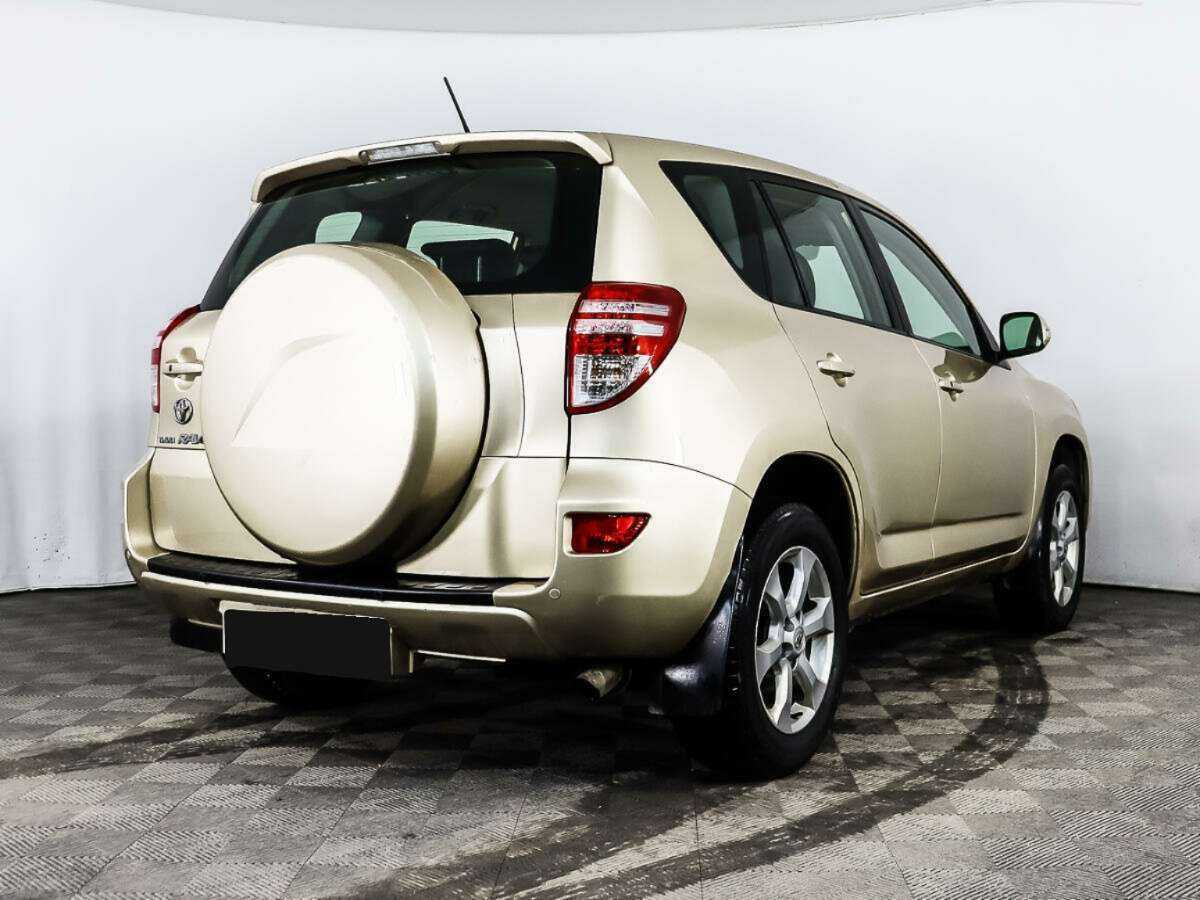 Toyota RAV4 2010 года с пробегом. Фото: #4