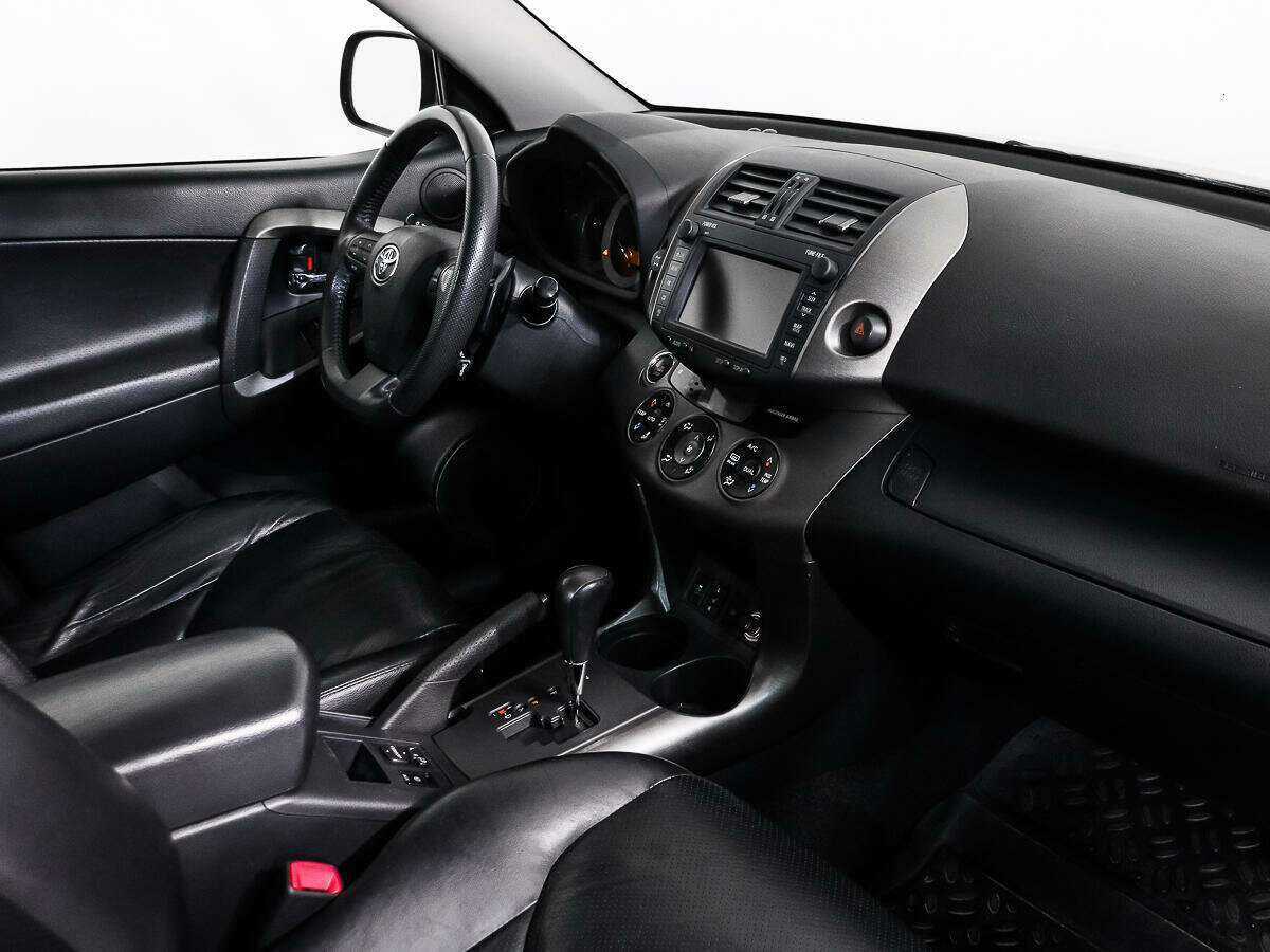 Toyota RAV4 2010 года с пробегом. Фото: #12