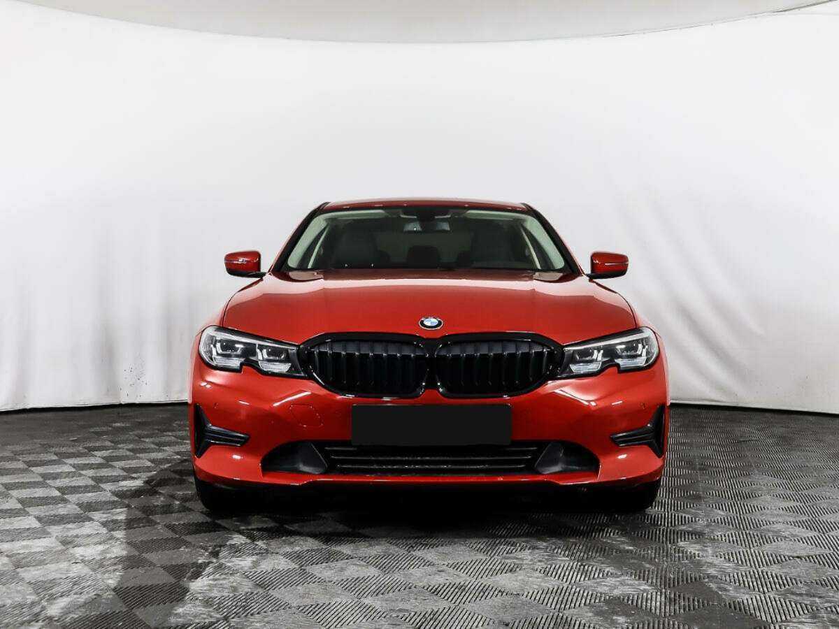 BMW 3 серии 2020 года с пробегом. Фото: #1