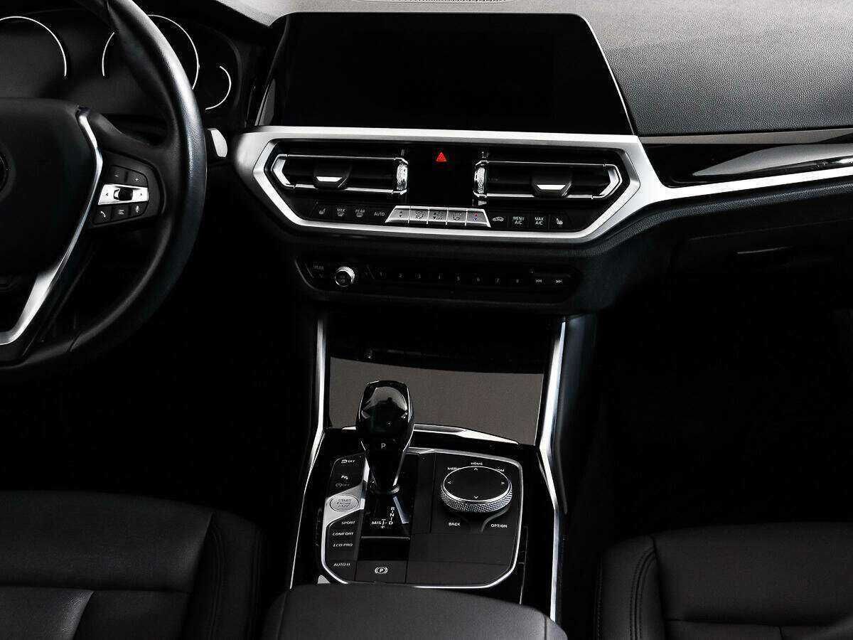 BMW 3 серии 2020 года с пробегом. Фото: #12