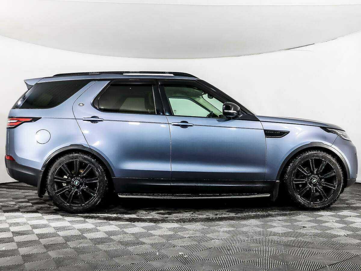 Land Rover Discovery 2018 года с пробегом. Фото: #3