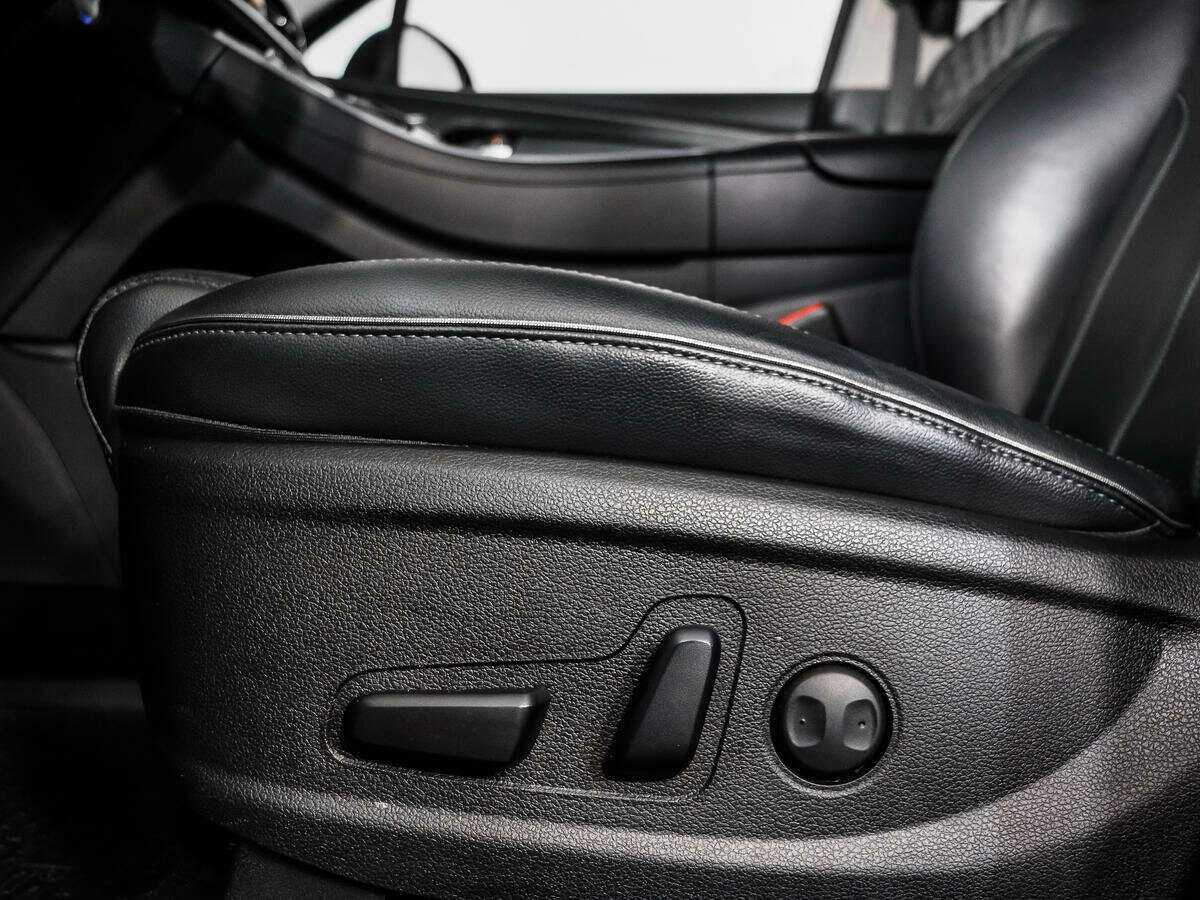 Hyundai Santa Fe 2021 года с пробегом. Фото: #9