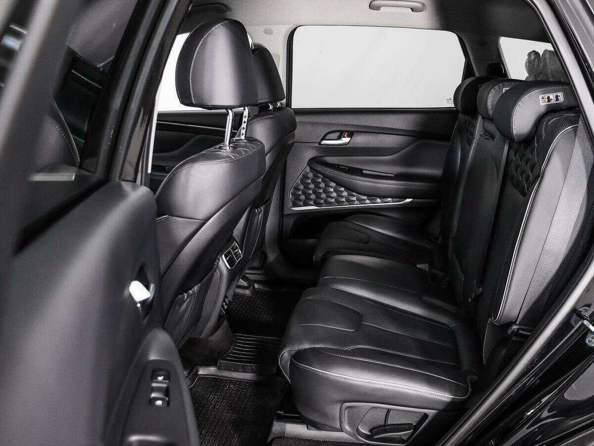 Hyundai Santa Fe 2021 года с пробегом. Фото: #11
