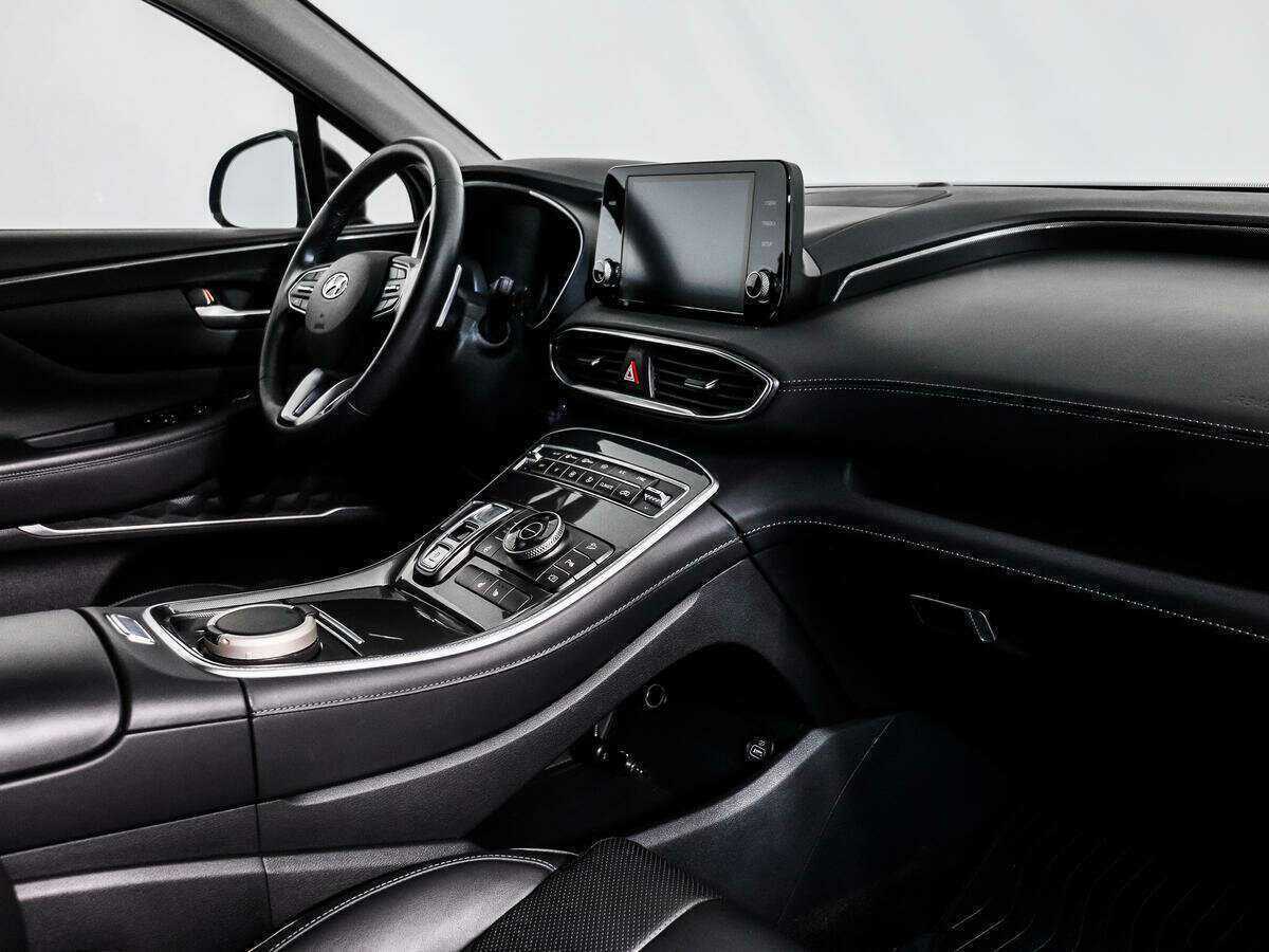 Hyundai Santa Fe 2021 года с пробегом. Фото: #12