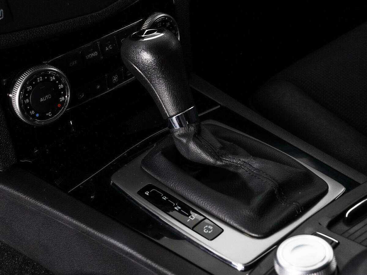 Mercedes-Benz C-Класс 2008 года с пробегом. Фото: #9