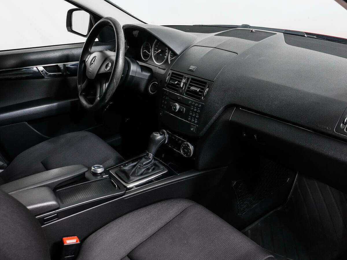 Mercedes-Benz C-Класс 2008 года с пробегом. Фото: #12