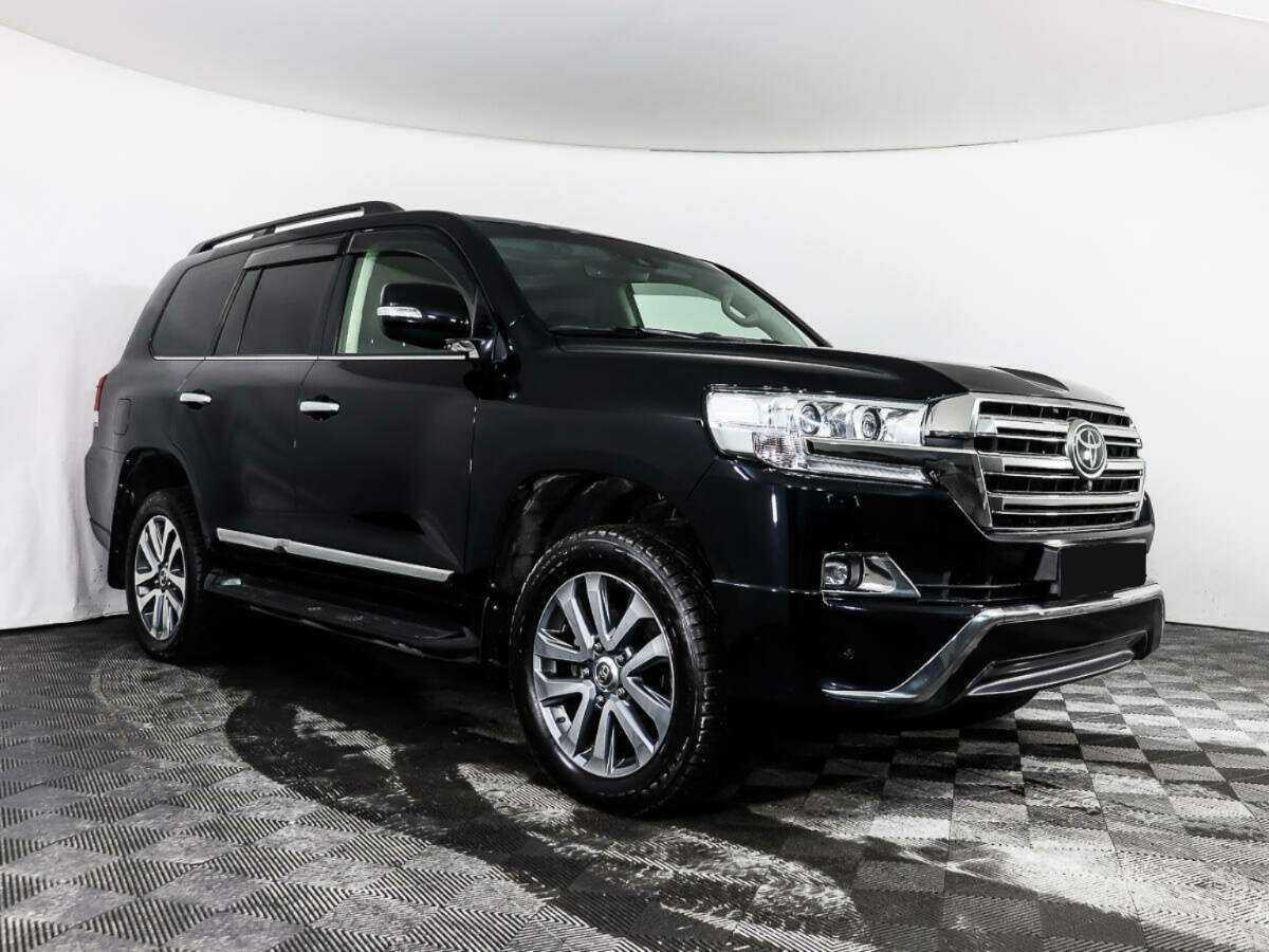 Toyota Land Cruiser 2016 года с пробегом. Фото: #2