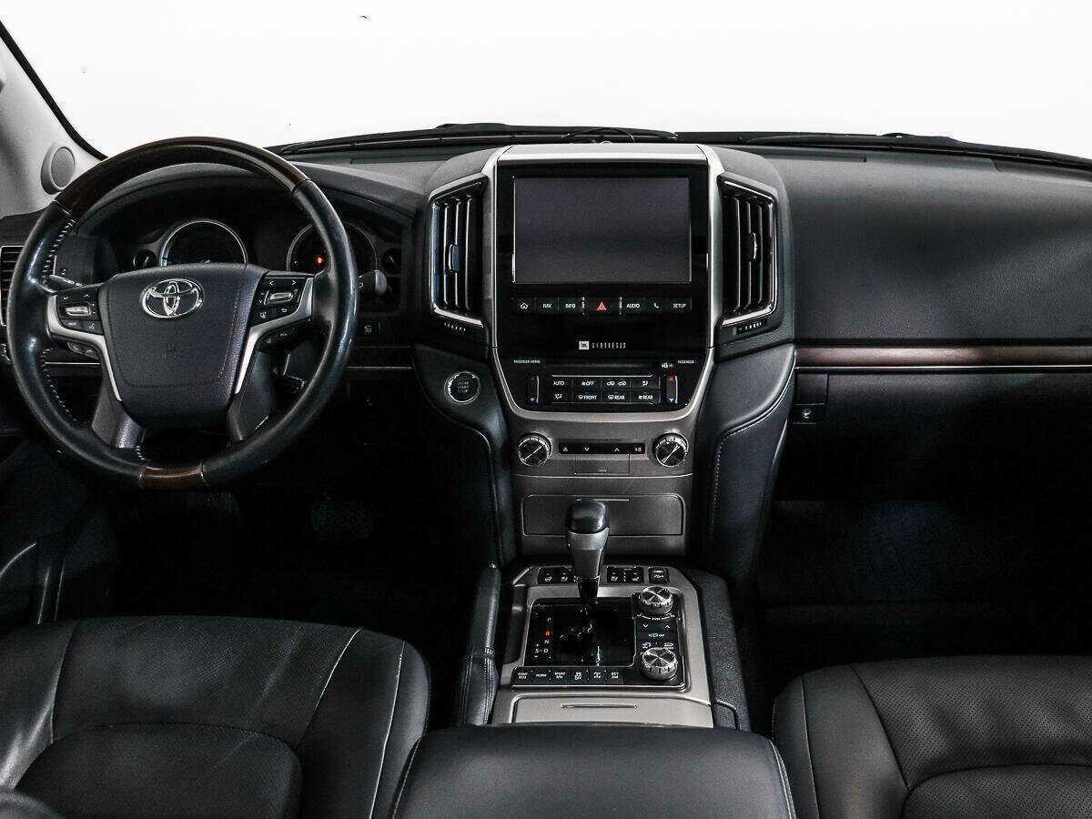 Toyota Land Cruiser 2016 года с пробегом. Фото: #13