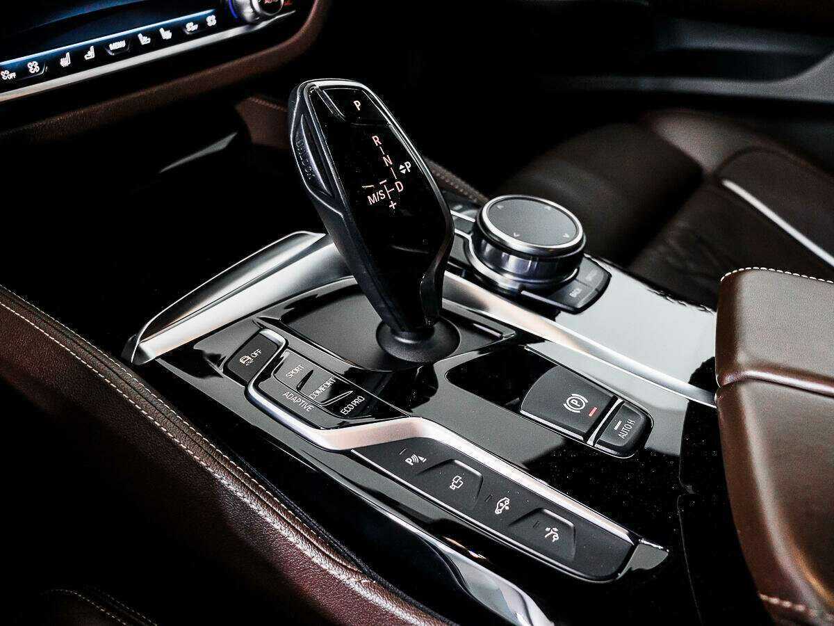 BMW 6 серии 2018 года с пробегом. Фото: #11