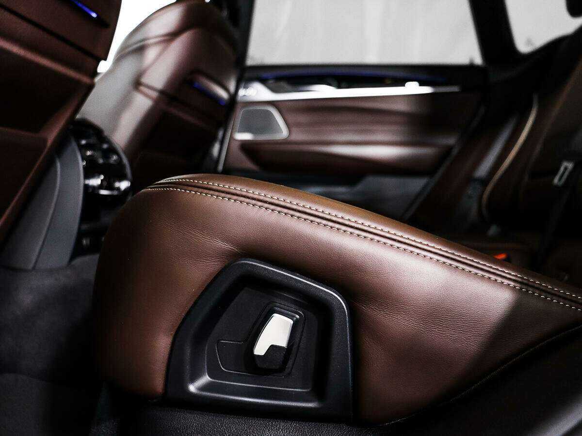 BMW 6 серии 2018 года с пробегом. Фото: #13