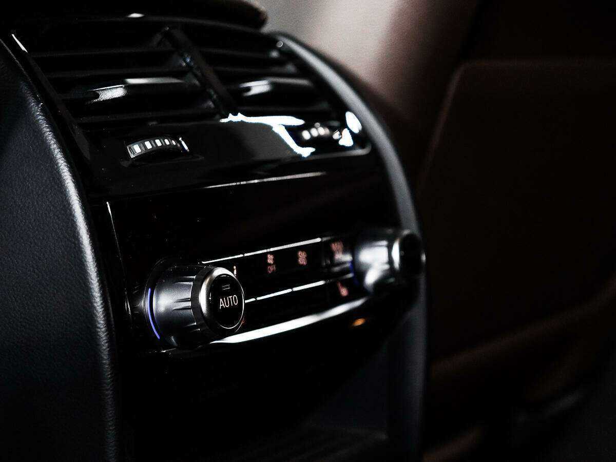 BMW 6 серии 2018 года с пробегом. Фото: #14