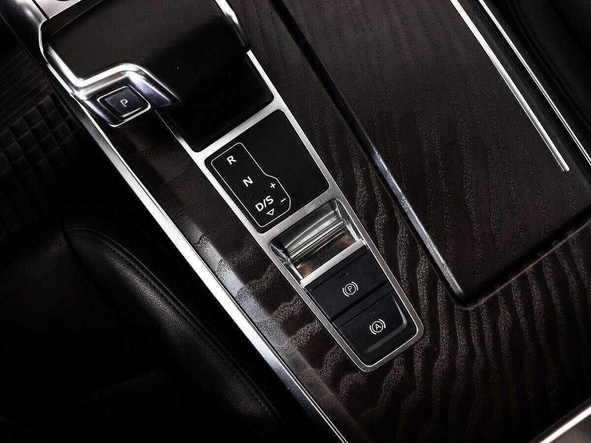 Audi A6 2019 года с пробегом. Фото: #9