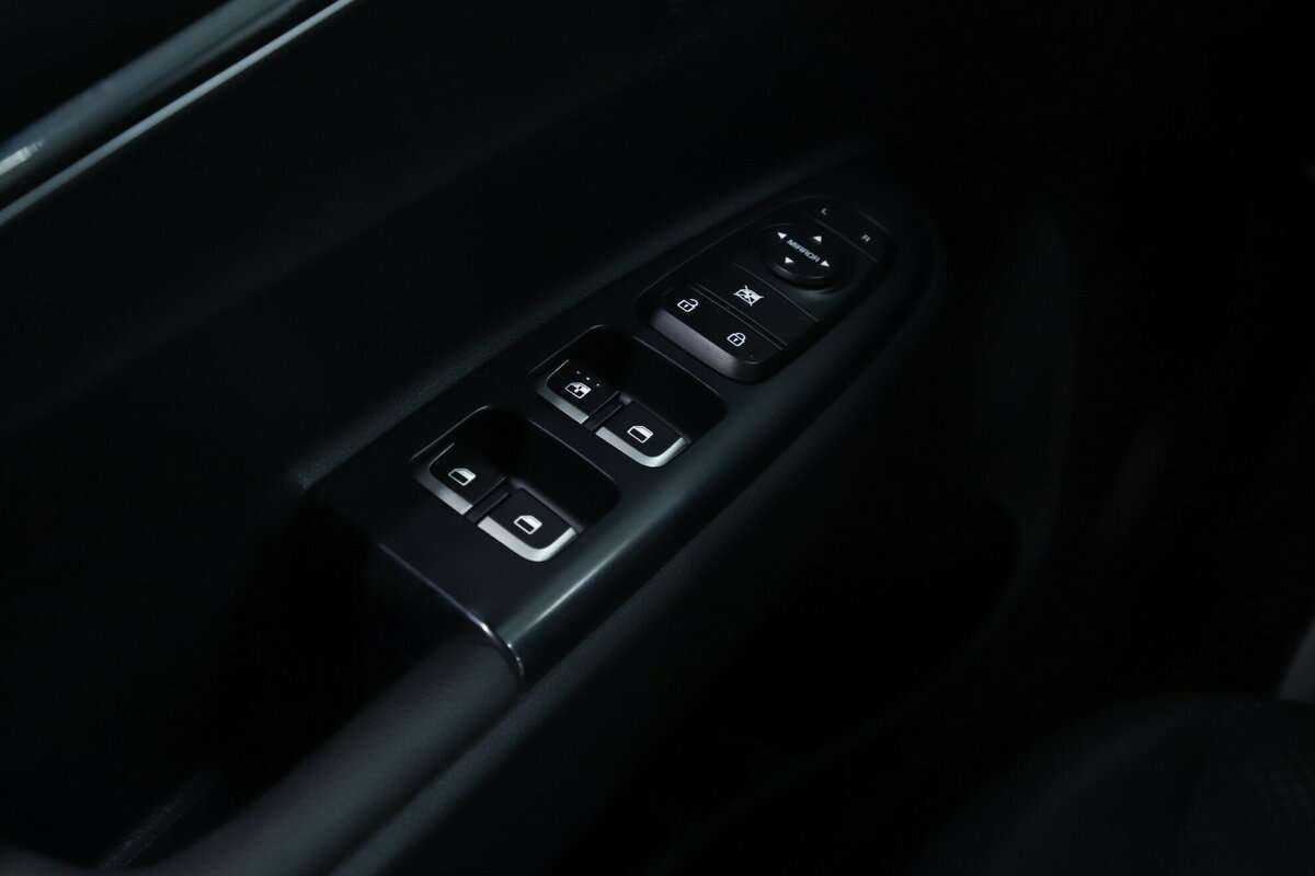 Б/У Киа Рио 2019 года. Фото: #9