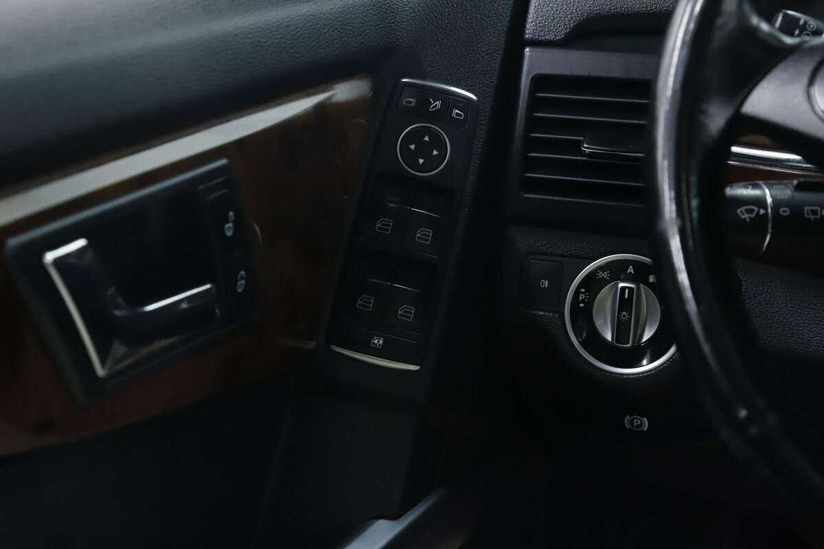 Mercedes-Benz GLK-Класс 2011 года с пробегом. Фото: #11