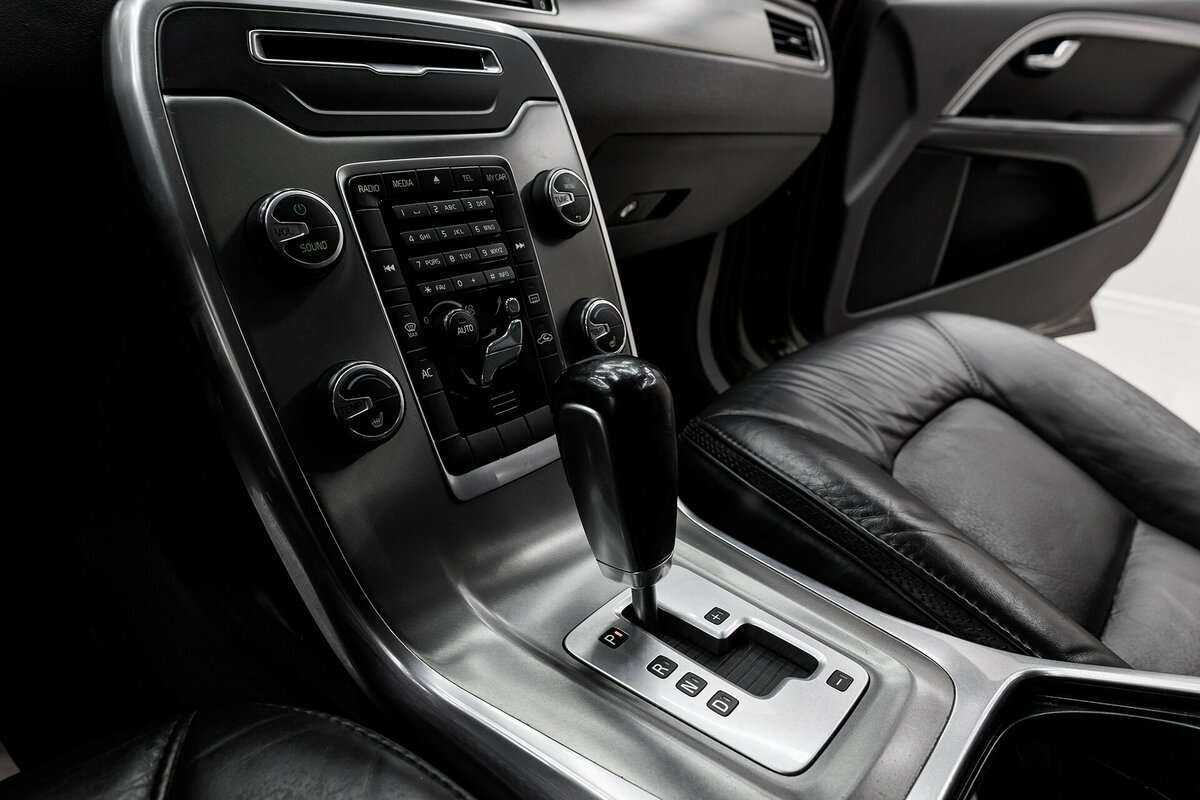 Volvo XC70 2011 года с пробегом. Фото: #10