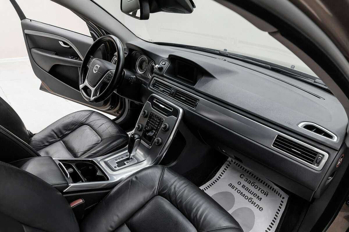 Volvo XC70 2011 года с пробегом. Фото: #12