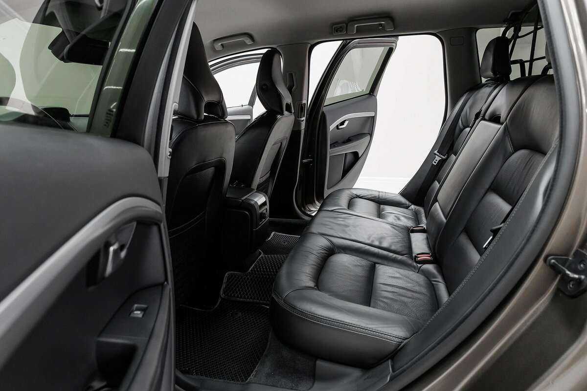 Volvo XC70 2011 года с пробегом. Фото: #15