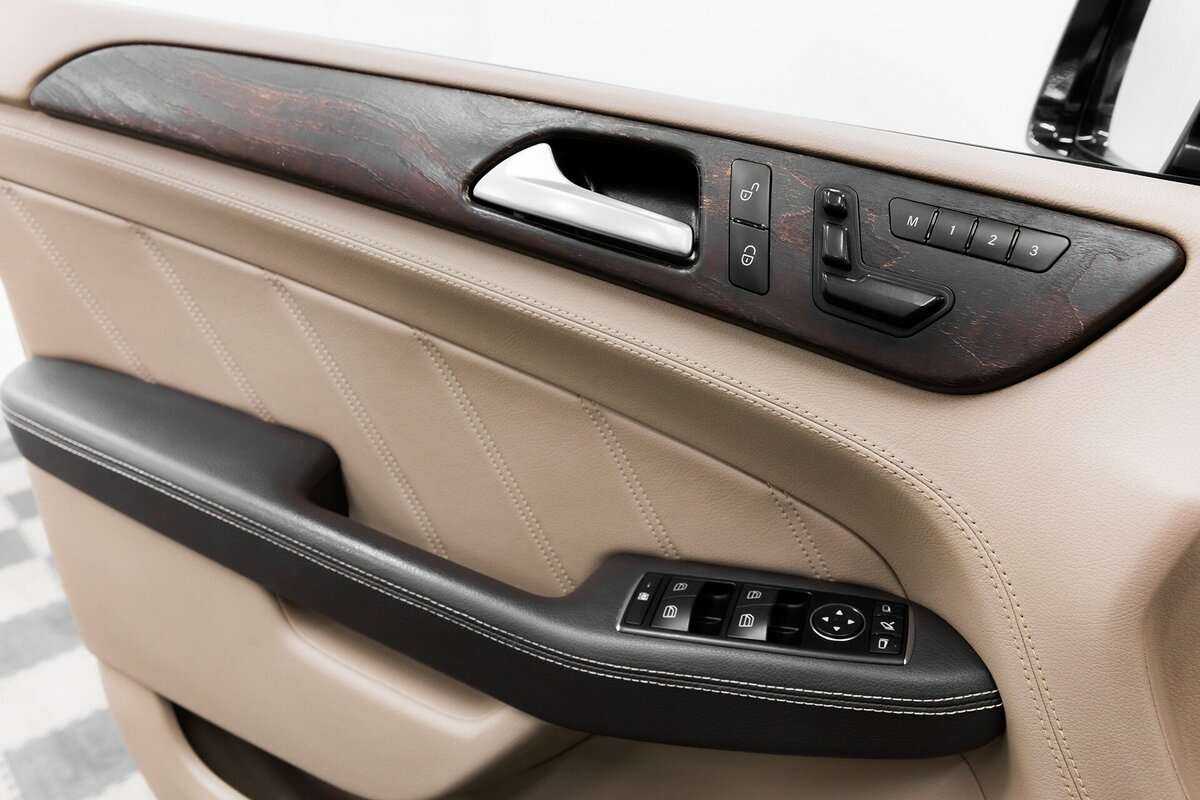 Mercedes-Benz M-Класс AMG 2013 года с пробегом. Фото: #6