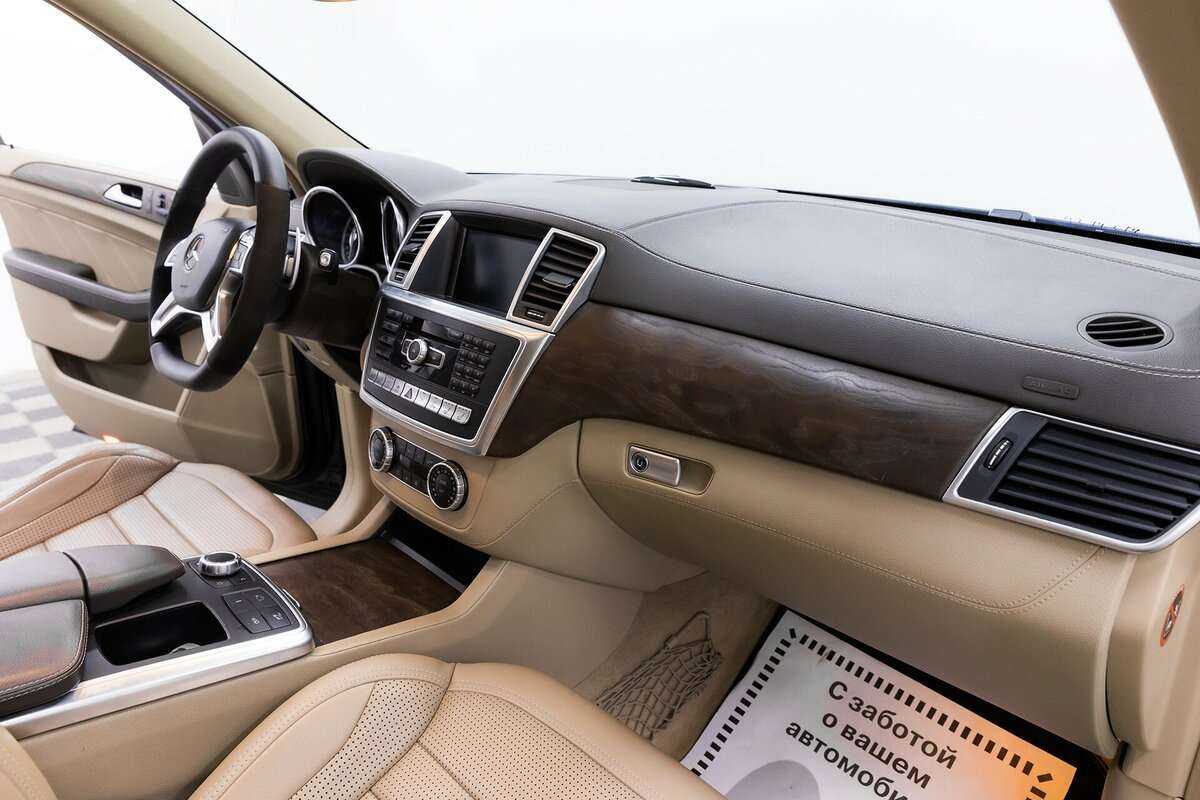 Mercedes-Benz M-Класс AMG 2013 года с пробегом. Фото: #11