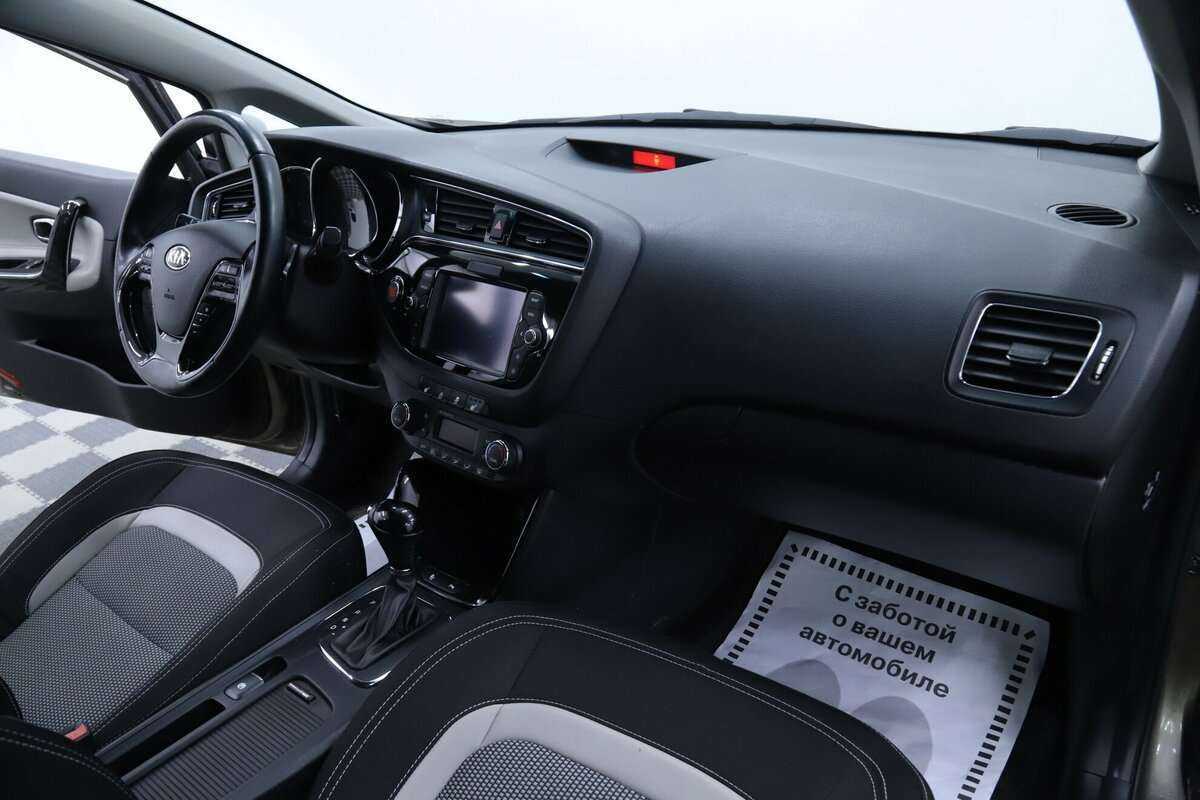 Б/У Киа Сид 2015 года. Фото: #15