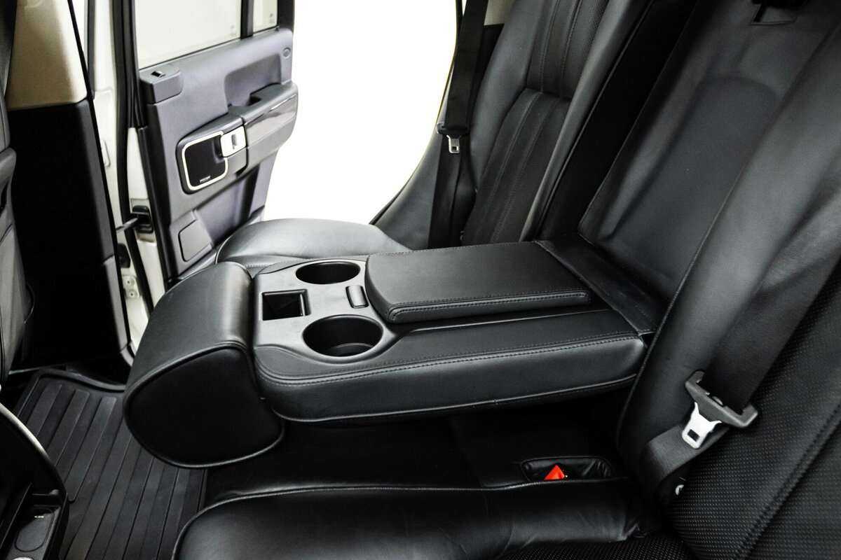 Land Rover Range Rover 2009 года с пробегом. Фото: #21