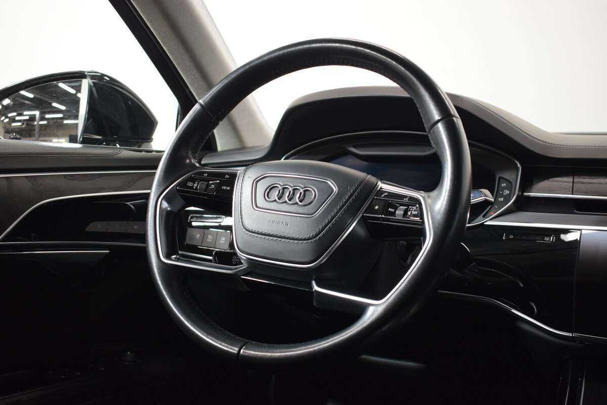 Audi A8 2019 года с пробегом. Фото: #18