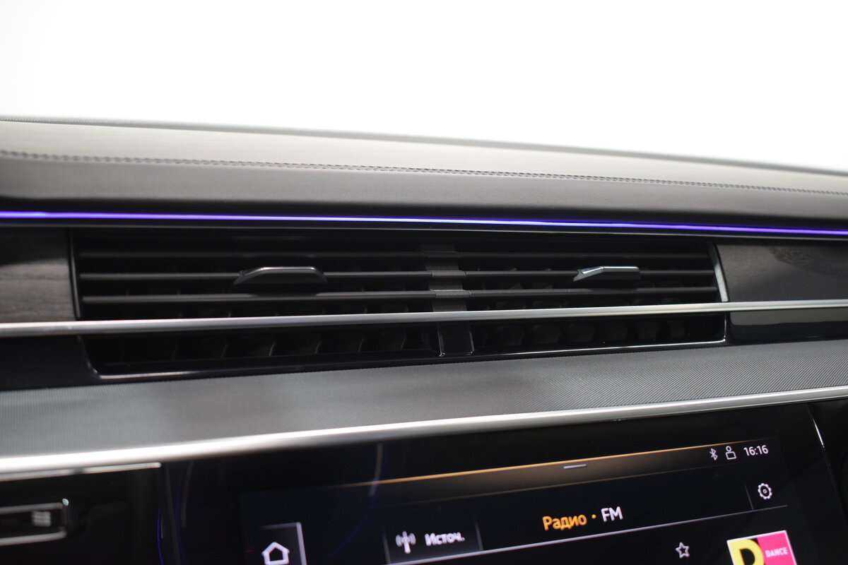 Audi A8 2019 года с пробегом. Фото: #21