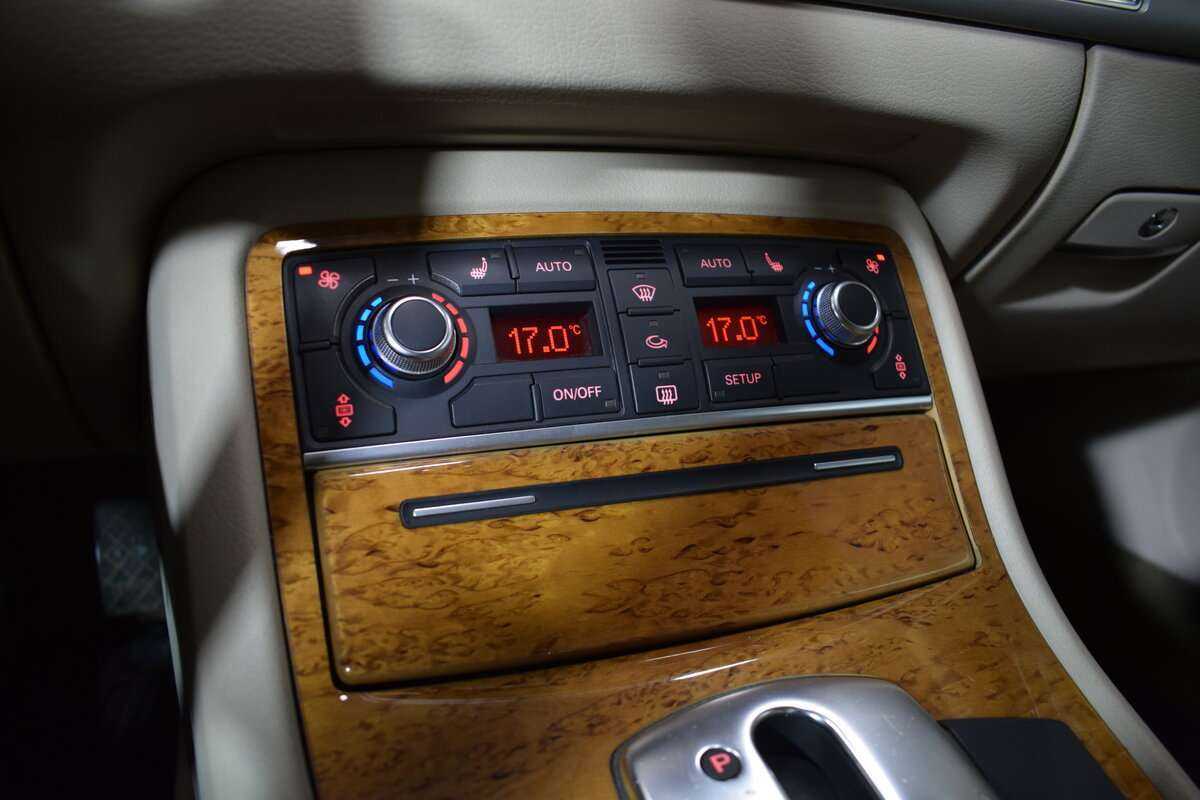 Audi A8 2008 года с пробегом. Фото: #13