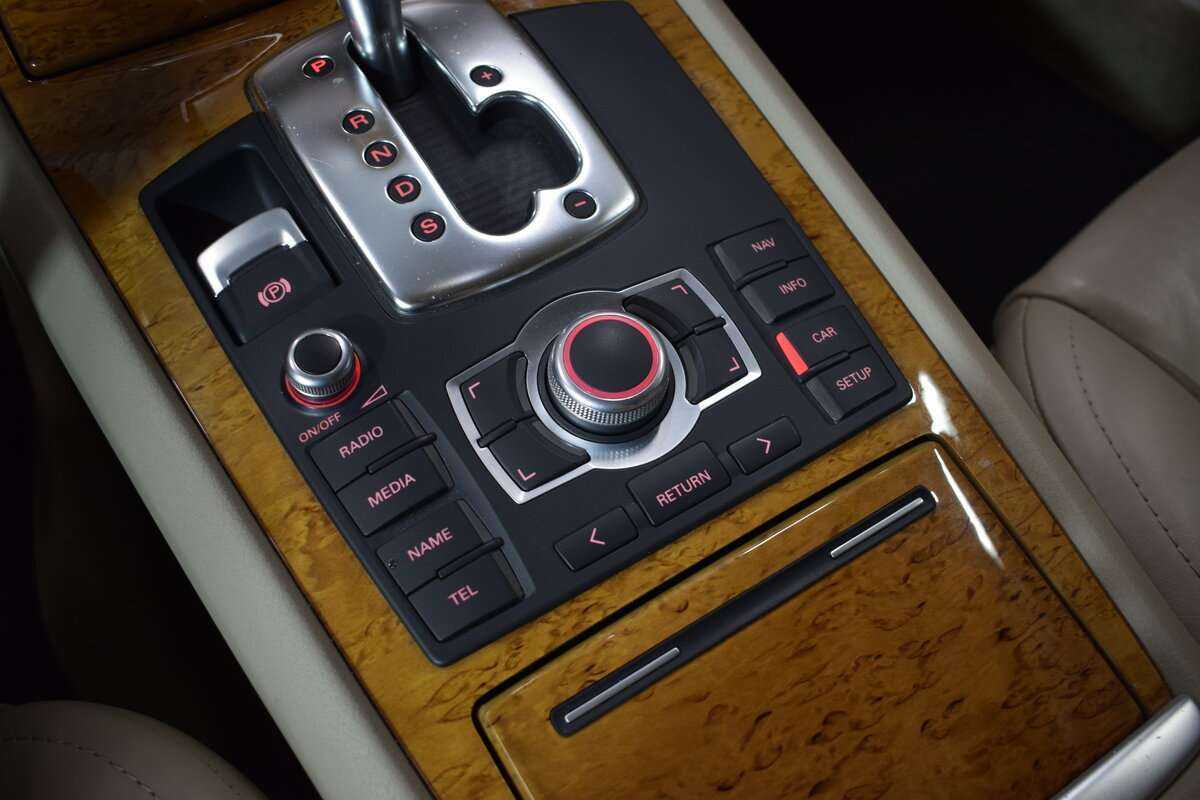 Audi A8 2008 года с пробегом. Фото: #15