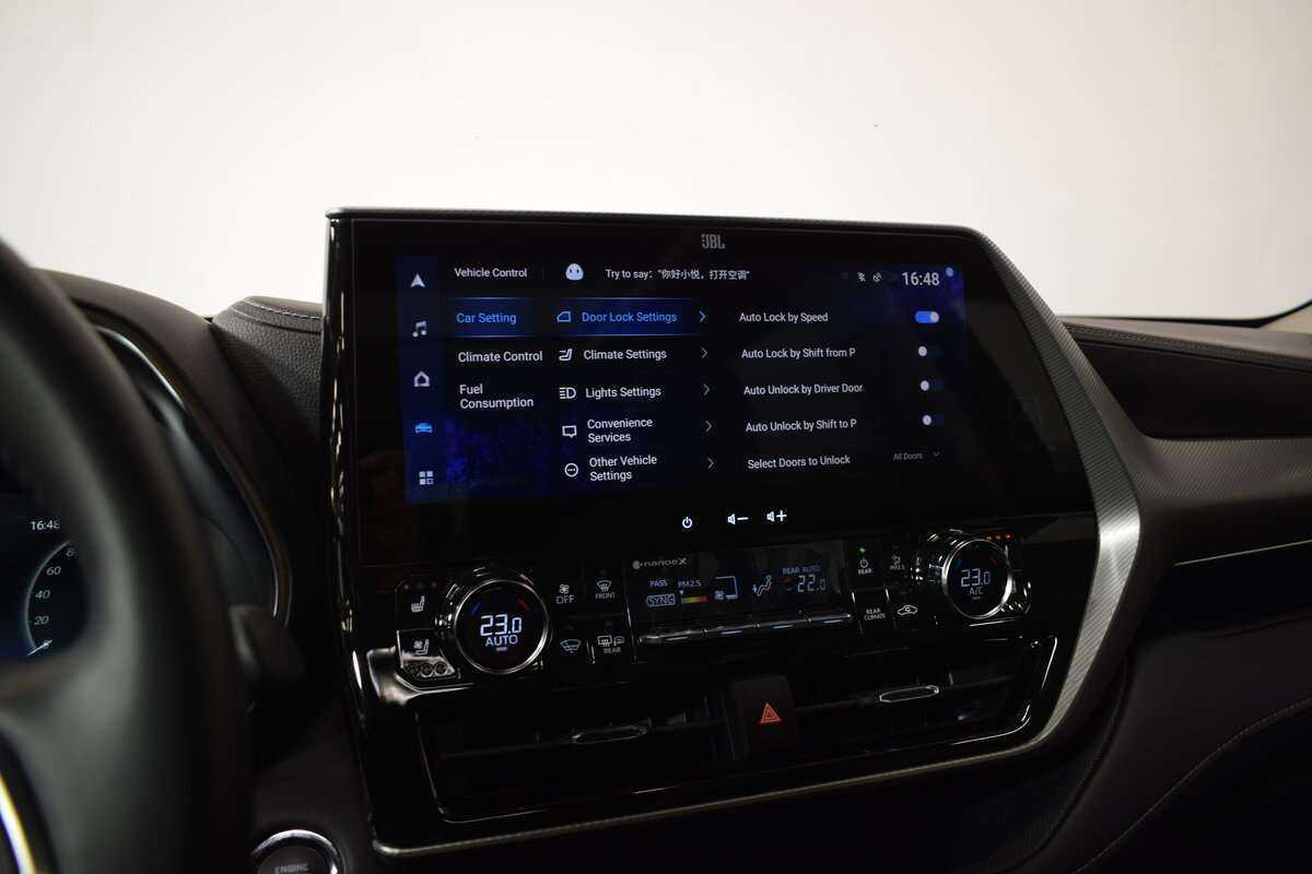 Toyota Highlander 2023 года с пробегом. Фото: #29